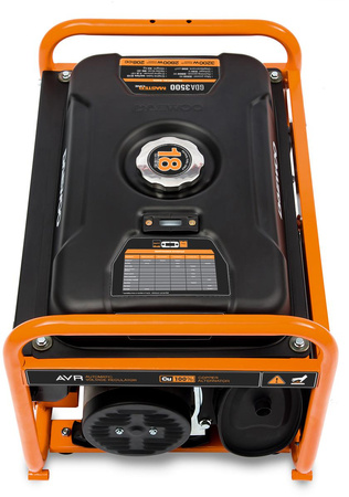 ZESTAW AGREGAT PRĄDOTWÓRCZY DAEWOO GDA 3500 3.2kW + GENERATOR OIL SAE 10W-30 DWO 600